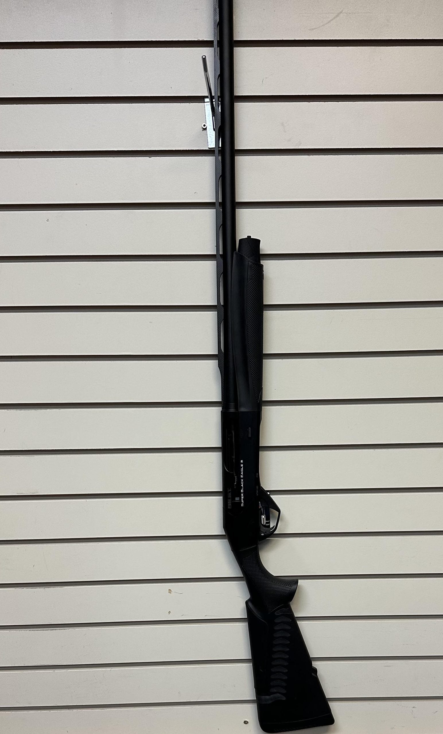 BENELLI SBE3 - 12 GA - USEDFIREARM 