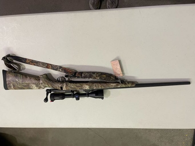 USED - SAVAGE 10 LEFT HANDED 22-250 