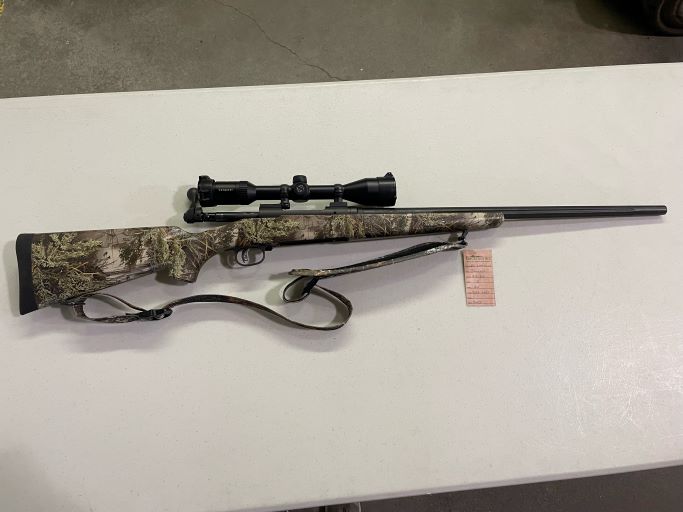 USED - SAVAGE 10 LEFT HANDED 22-250  - Image 2