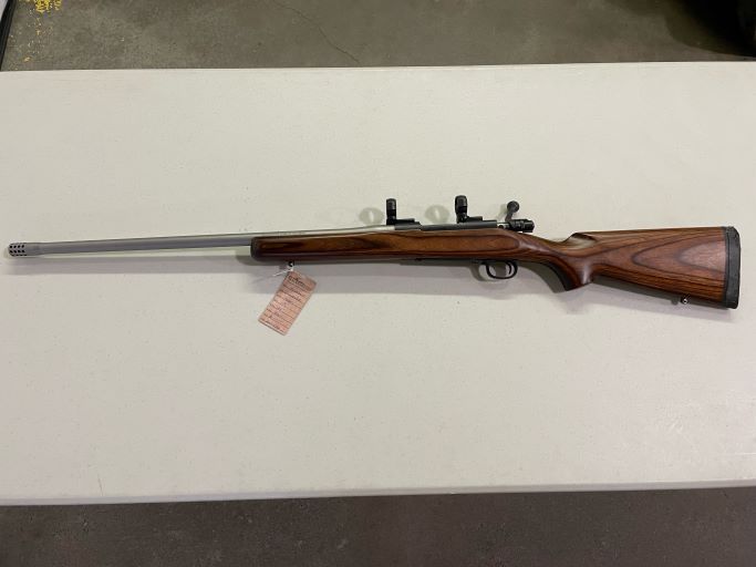 USED - WINCHESTER 70 VARMINT 7 WSM - Image 2